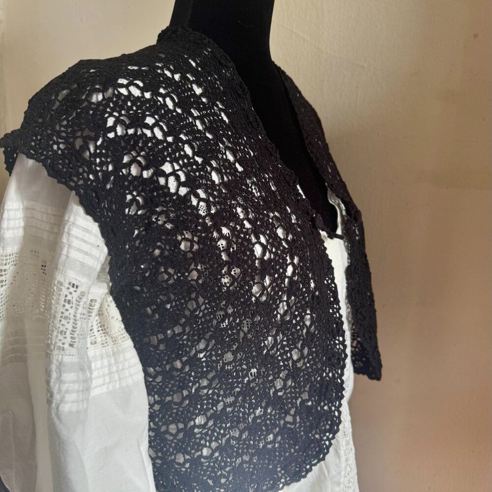 Vintage Bohemian  Black Cotton  Crochet Vest Size S - Picture 4 of 7